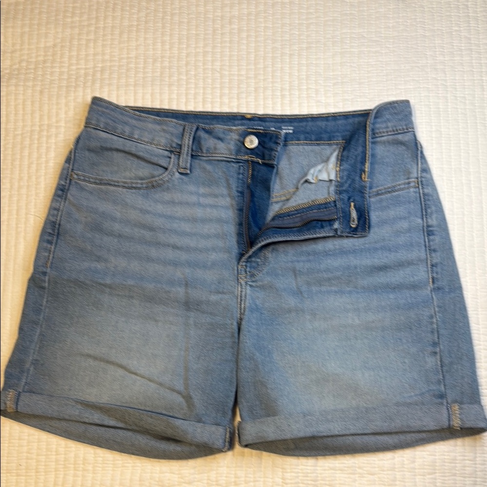 Old Navy High-Rise Wow Blue Jean Shorts Mid-Thigh Classic